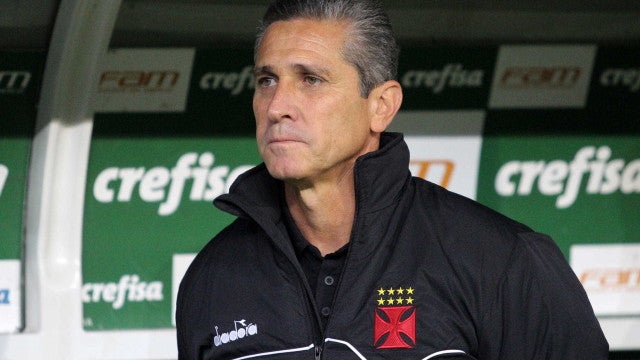 Jorginho critica seleção: ‘Postam foto em Ibiza como se nada tivesse acontecido’