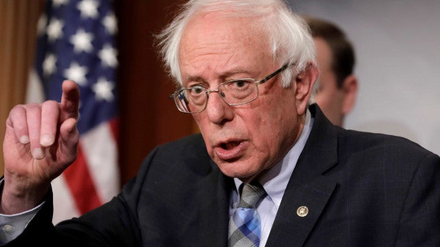 Bernie Sanders defende Biden, mas admite: ‘Não junta três frases’
