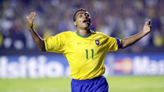Romário alfineta desafetos que recusaram convite para série