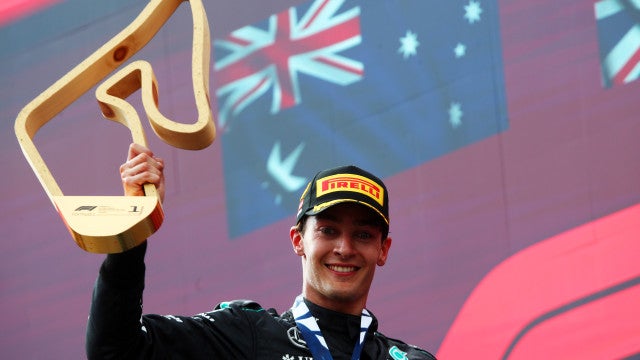 Russell é o mais veloz em pista molhada e lidera 3º treino livre para o GP da Inglaterra de F-1