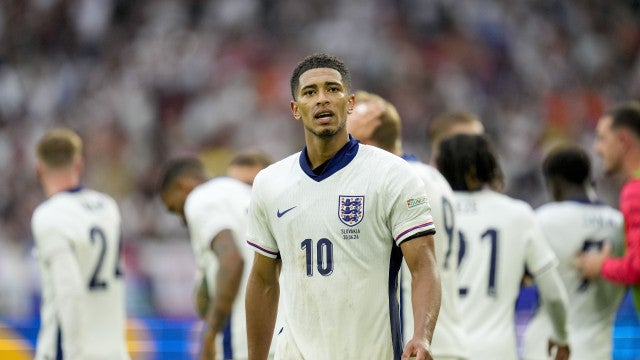 Bellingham é flagrado fazendo gesto obsceno e pode ser punido pela UEFA