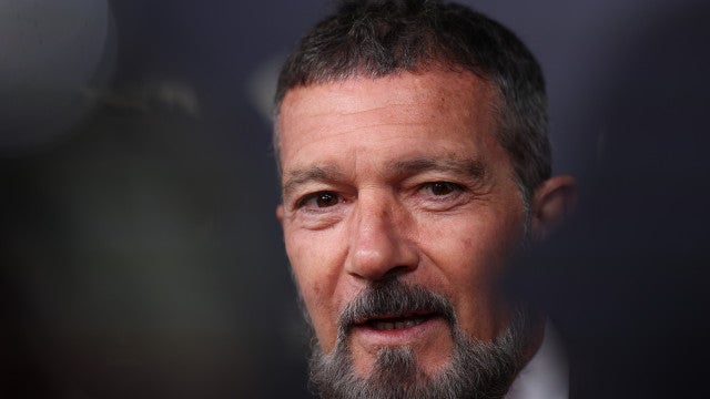 Antonio Banderas desembarca no Rio de Janeiro para final do Dança dos Famosos