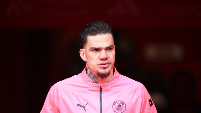 Ederson está próximo de deixar o Manchester City para jogar no Al Nassr