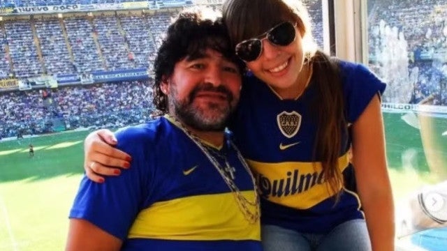 Filha de Maradona afirma que se conectou com o pai através de um médium