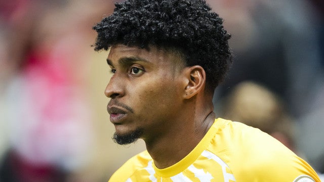 Hugo vê Corinthians como grande chance e promete ‘algo a mais’: ‘Estou onde queria estar’