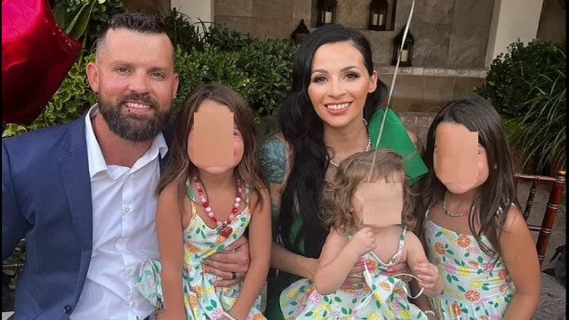 Pai deixa filha dormindo em carro e vai jogar PlayStation; criança morreu