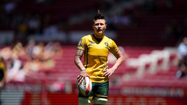 Quem é Raquel Kochhann, porta-bandeira do Brasil que venceu câncer antes dos Jogos Olímpicos