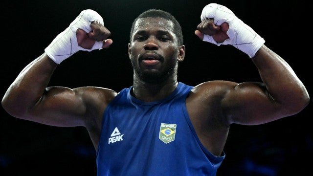 Wanderley Pereira vence no boxe e vai dar ‘revanche’ para ucraniano no duelo pelo pódio