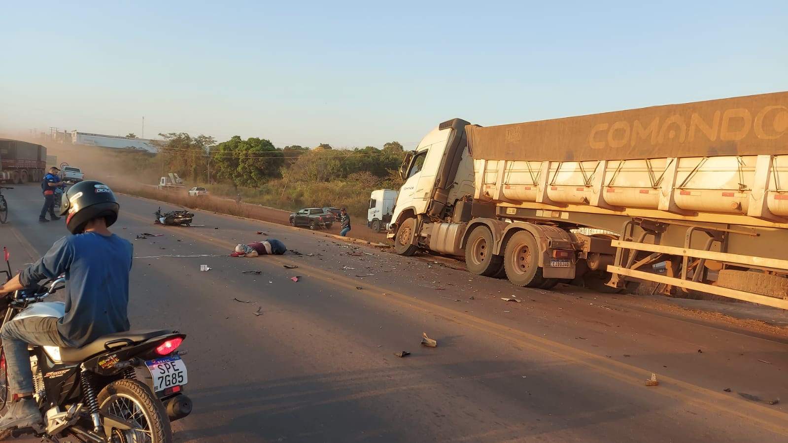 Colisão entre moto e carreta deixa um morto em Guarantã do Norte