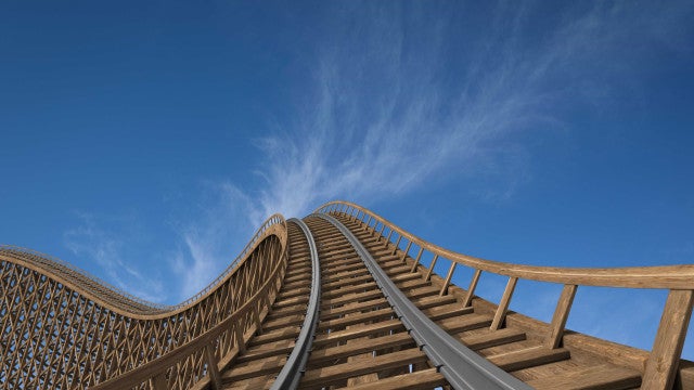 Mulher sobrevive ao ser projetada de montanha russa em MG: "Milagre"