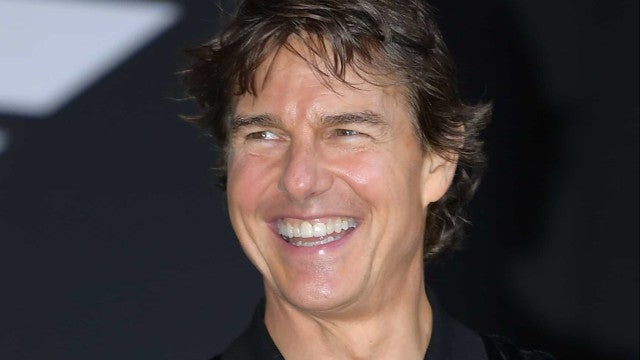 Tom Cruise confere final do futebol feminino entre Brasil e EUA em Paris