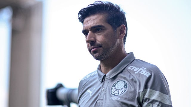 Palmeiras vence, mas Flamengo suporta pressão e vai às quartas da Copa do Brasil