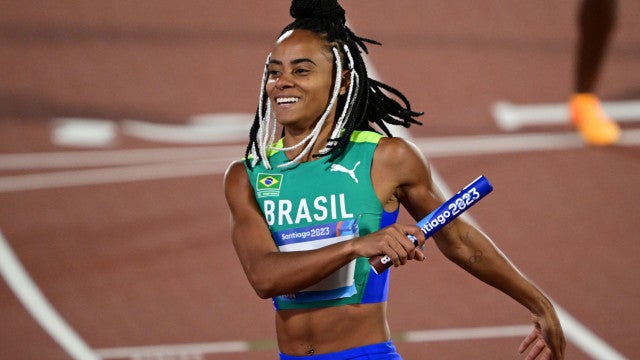 Tiffani Marinho fecha os 400 m na 8ª posição e vai à repescagem