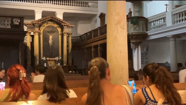 Igreja de Viena toca música de Taylor Swift para consolar os fãs
