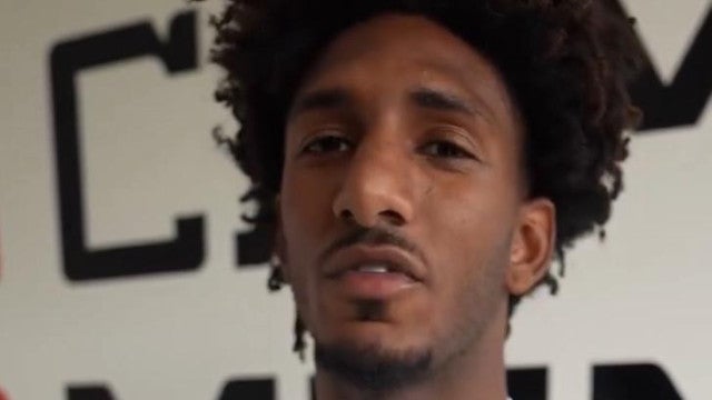 Corinthians anuncia a chegada do atacante Talles Magno por empréstimo até julho de 2025