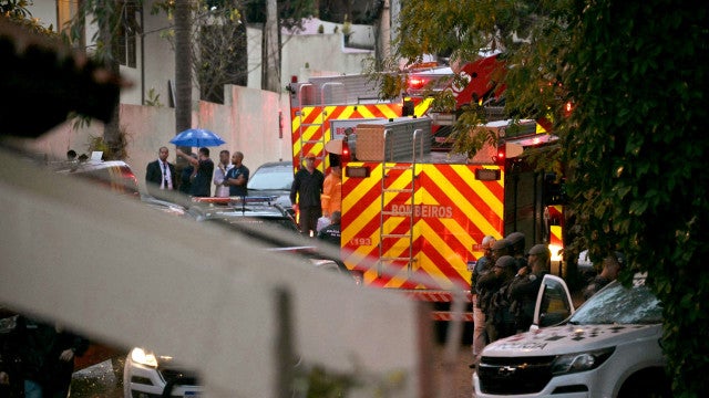 12 corpos de vítimas de acidente em Vinhedo (SP) são resgatados