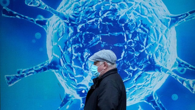 Impacto econômico da Covid gera atraso em indicadores de saúde no mundo, diz estudo