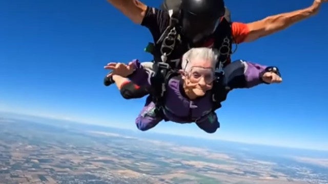 Bisavó celebra 90.º aniversário com salto de paraquedas: "Sou uma menina"