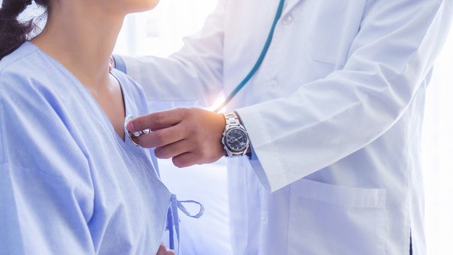 Fiocruz alerta para aumento de casos de covid-19 no país