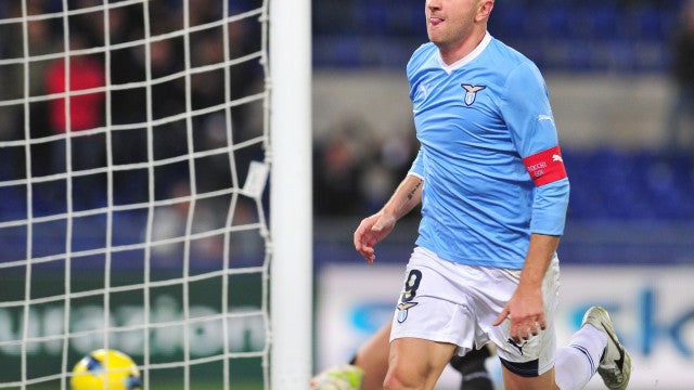 Cerca de 60 torcedores da Lazio detidos com armas antes do jogo da Liga Europa em Hamburgo