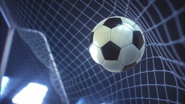 Ponte Preta e Chapecoense fazem duelo por respiro na Série B e Goiás tenta encostar no G-4