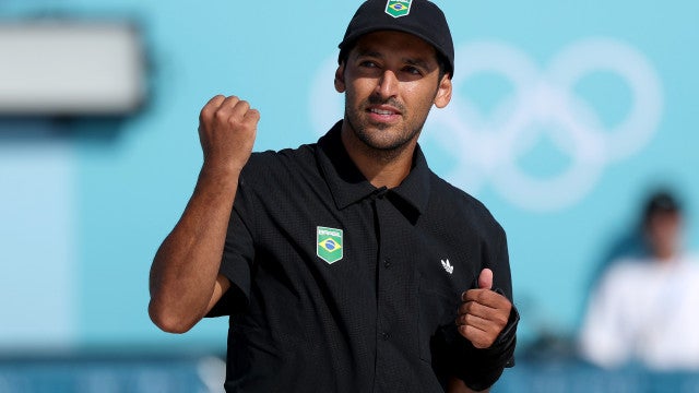 Kelvin Hoefler se garante nas semifinais do Mundial de Skate Street em Roma