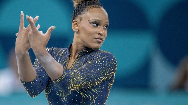 Rebeca ganha ouro nas barras assimétricas no Brasileiro, seu 1º torneio após Paris-2024