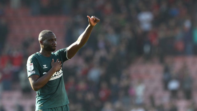 Sol Bamba, ex-jogador revelado pelo PSG, morre aos 39 anos