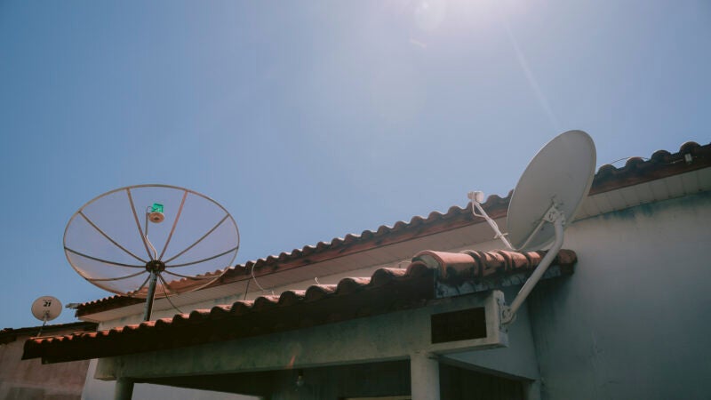 Mais de 40 mil famílias já receberam a nova parabólica digital gratuitamente em Mato Grosso