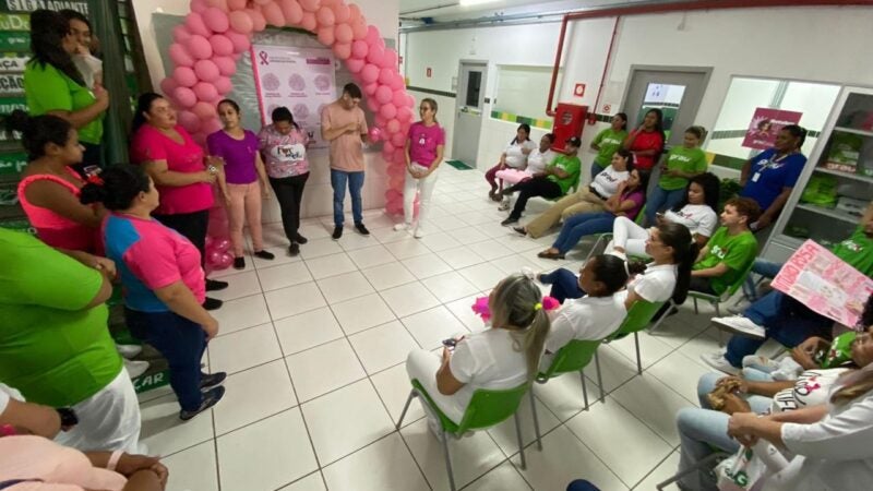 Grau Educacional Cuiabá encerra Outubro Rosa com chave de ouro