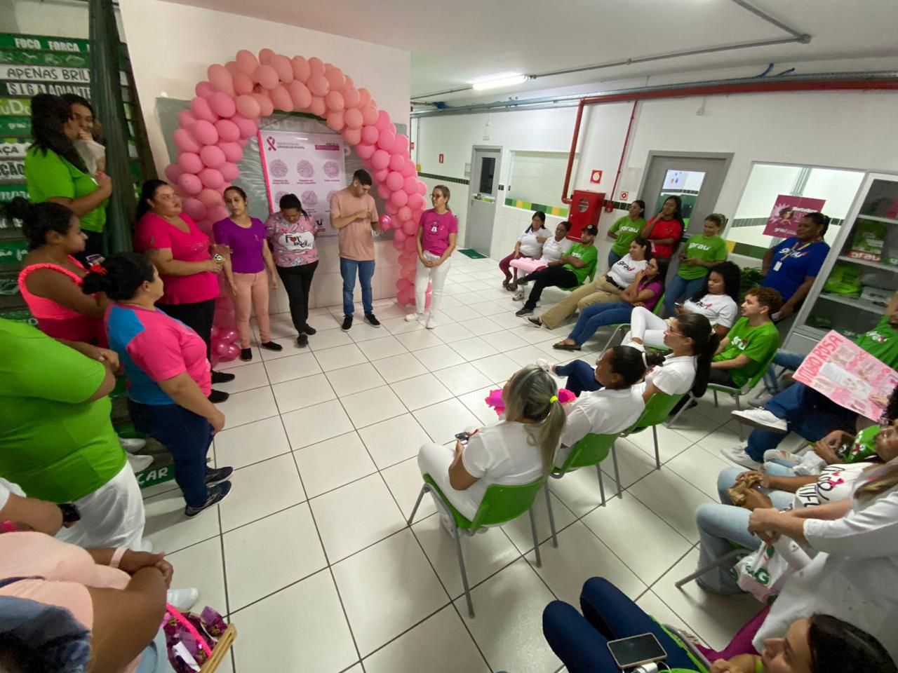 Grau Educacional Cuiabá encerra Outubro Rosa com chave de ouro