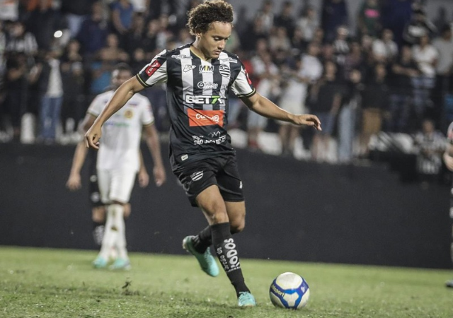 Com ampla história no Athletic, Bruno Gomes valoriza acesso à Série B e mira título da terceirona para coroar campanha histórica