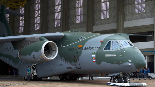 Voo para repatriação de brasileiros no Líbano parte nesta quarta-feira