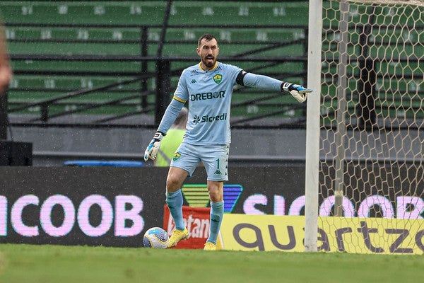 Walter admite situação delicada do Cuiabá: ‘Não vamos desistir’
