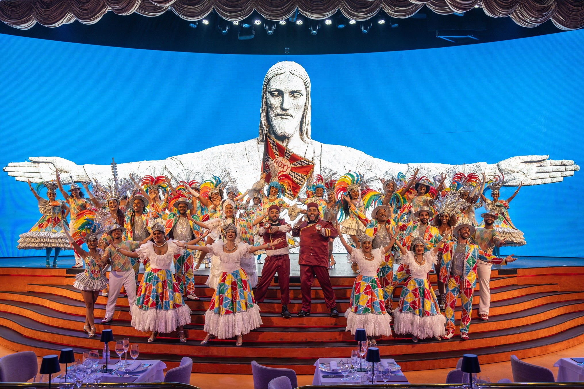 Roxy Dinner Show, a maior novidade carioca dos últimos tempos, abre excepcionalmente na 4ª, dia 1º de janeiro