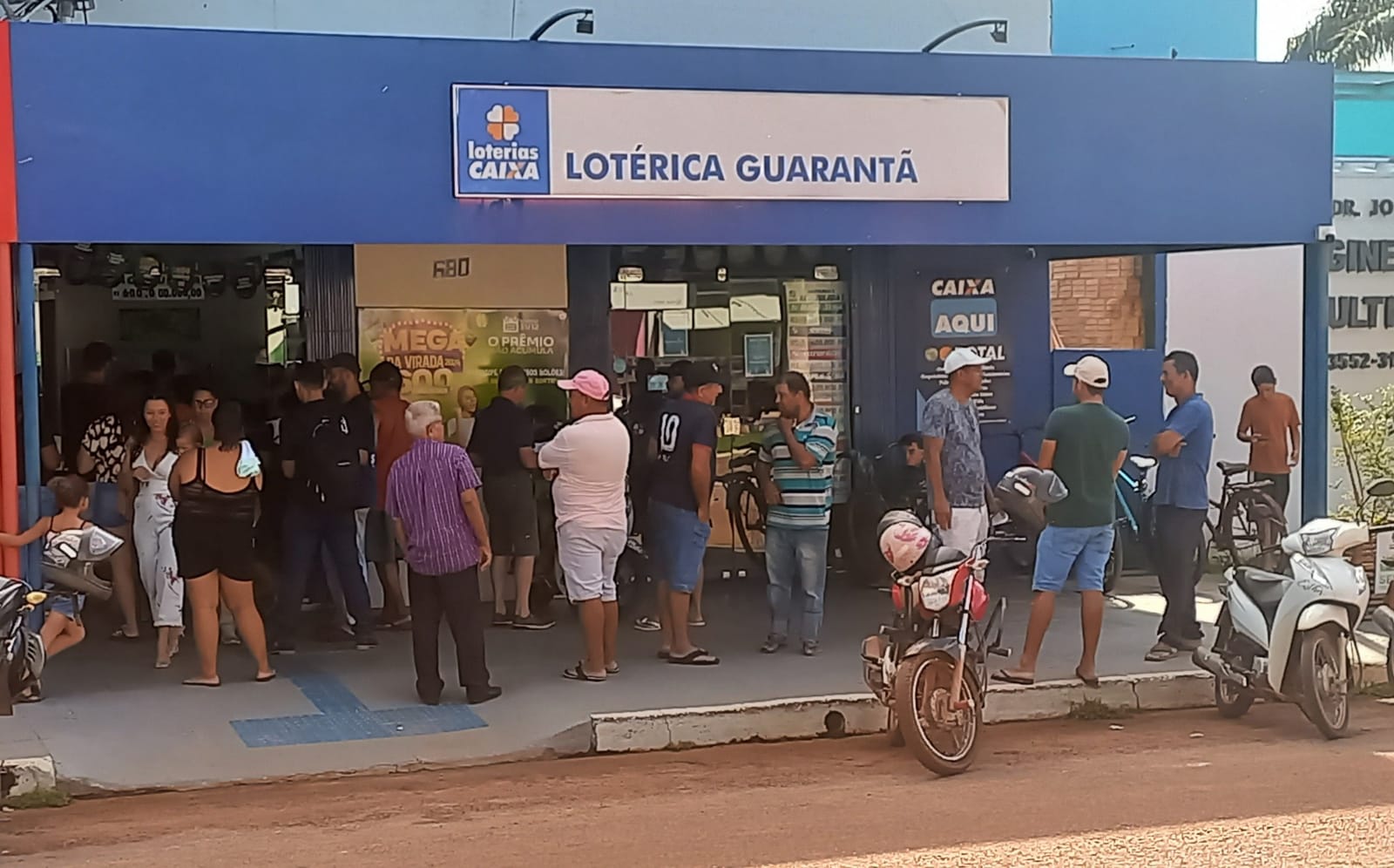 Muitos apostadores de Guarantã do Norte deixaram para o último dia para fazerem suas apostas da Mega da virada