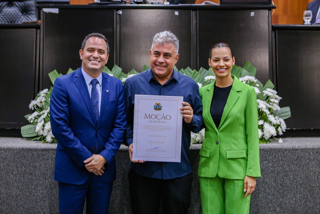 Sessão solene da ALMT homenageia personalidades de destaque em Mato Grosso