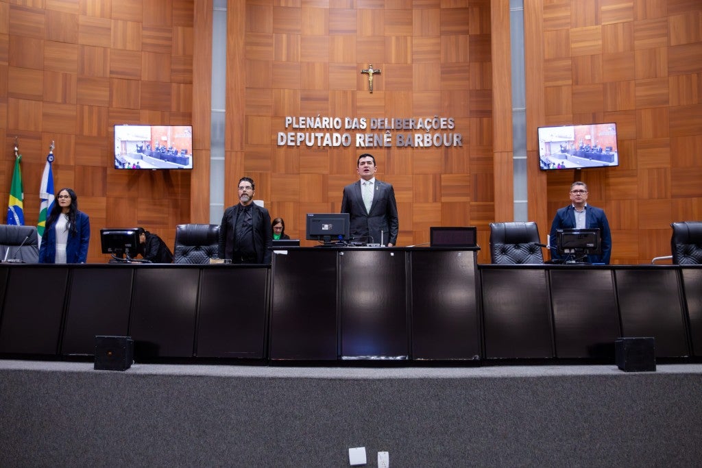 ALMT entrega 112 moções de aplausos a líderes religiosos