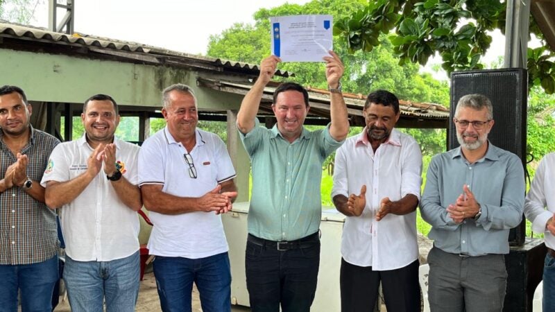 Deputado Valdir Barranco recebe título de ‘Cidadão Comodorense’