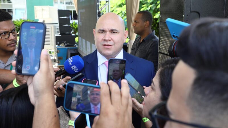 Prefeito de Cuiabá concede entrevista coletiva nesta segunda-feira (06)