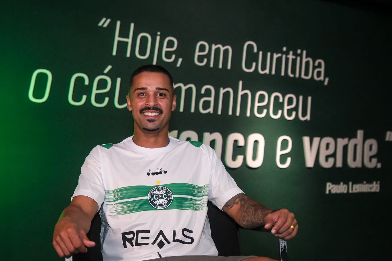 Novo reforço para o ataque do Coxa, Dellatorre vai para terceiro clube sob comando de Mozart: “Confiança”