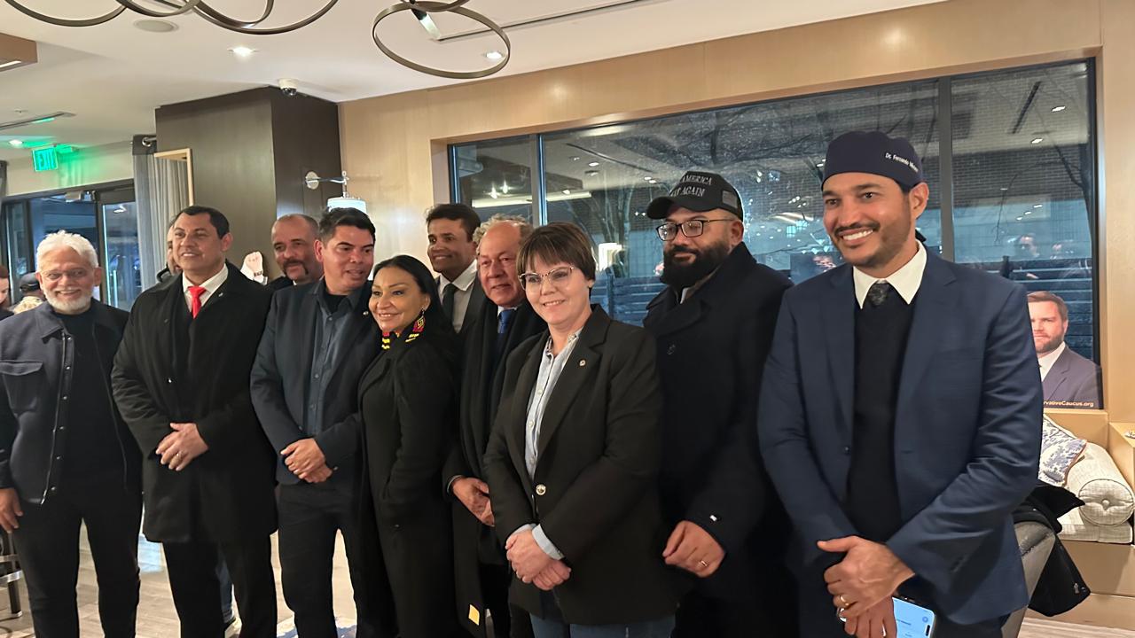 Deputada Coronel Fernanda rebate acusações sobre viagem aos EUA