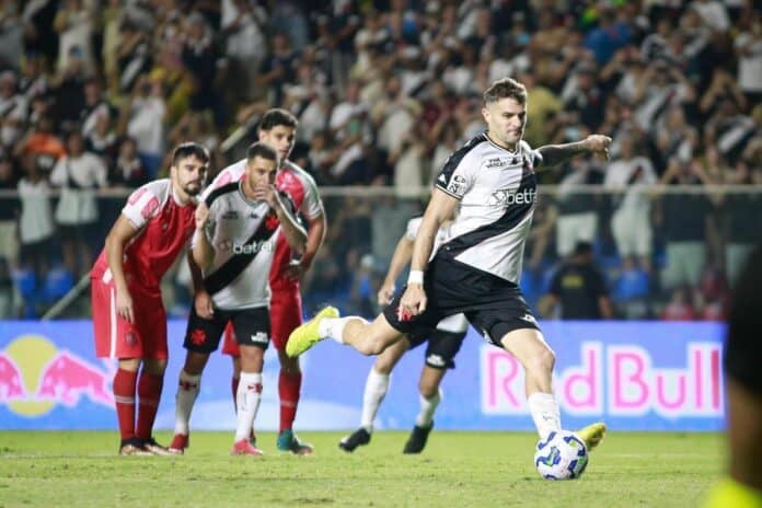 União leva goleada e é eliminado da Copa do Brasil pelo Vasco