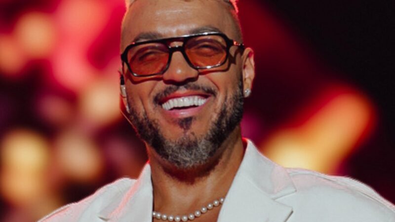 BELO CANTOR DAS MULTIDÕES Apresentação em 4 de Abril No Qualistage