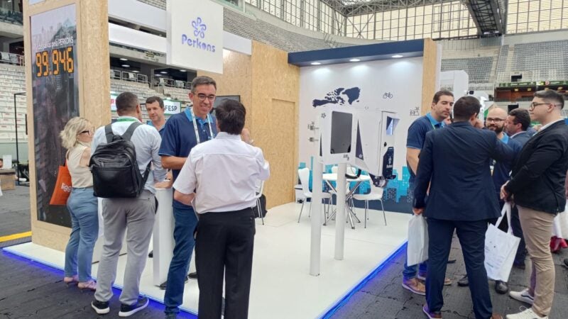 Perkons apresentou inovações para um trânsito mais seguro na Smart City Expo Curitiba 2025