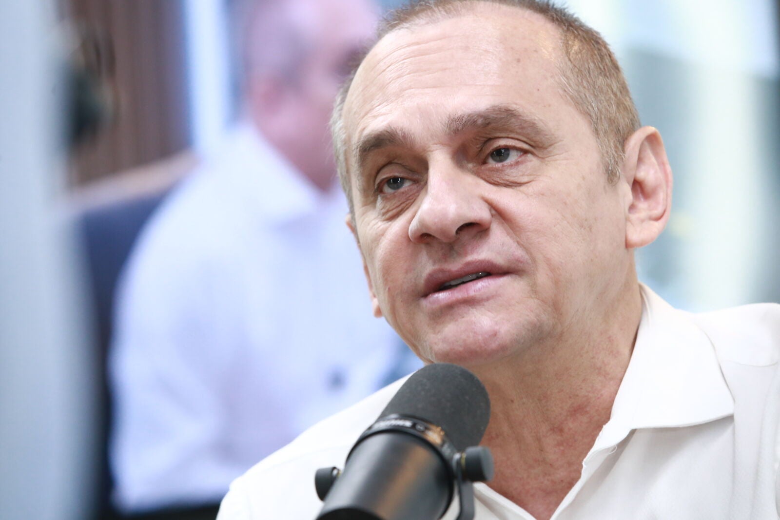 “Mobilidade urbana vai além do BRT”, afirma Wilson Santos ao defender um plano viário para Cuiabá