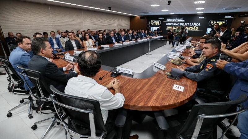 Governo de MT lança Disque Extorsão contra facções criminosas e garante denúncias com sigilo absoluto