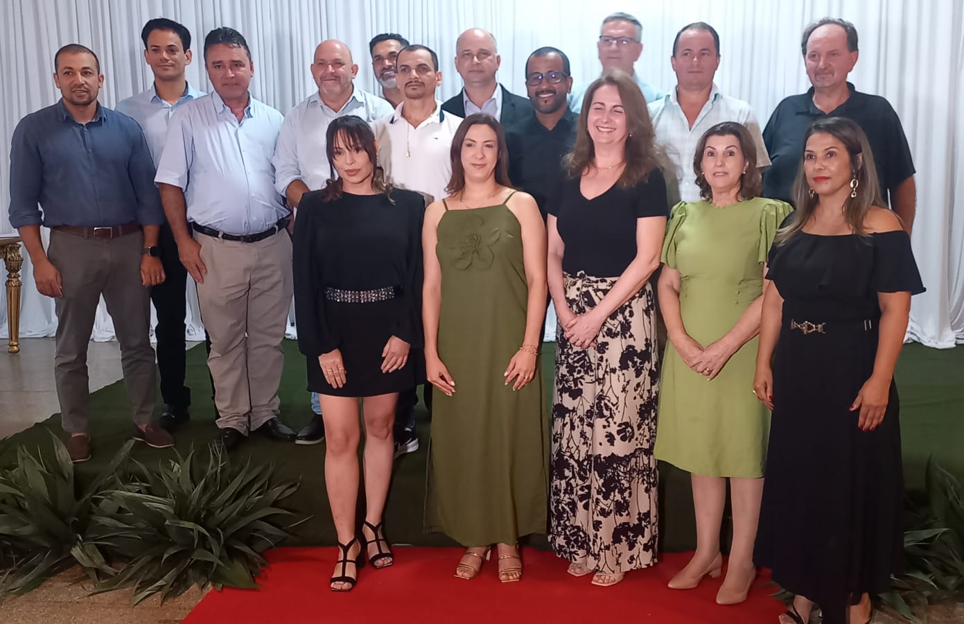 ACEG ao completar 41 anos de fundação teve sua nova diretoria empossada