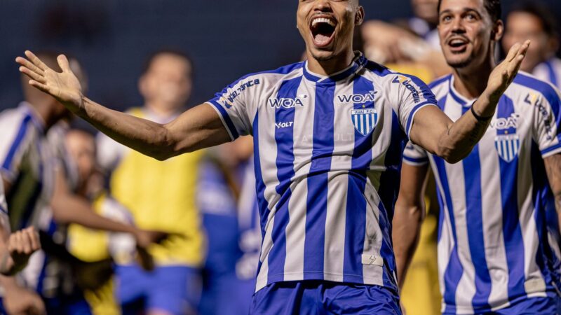 Perto de marca no Avaí, Jonathan Costa projeta grande final do Campeonato Catarinense 2025