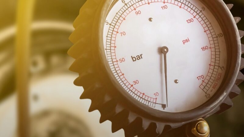 Cuidados básicos com pneus agrícolas podem melhorar a performance das máquinas no campo